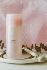 Glossier Solution Face Exfoliator and Skin Perfector